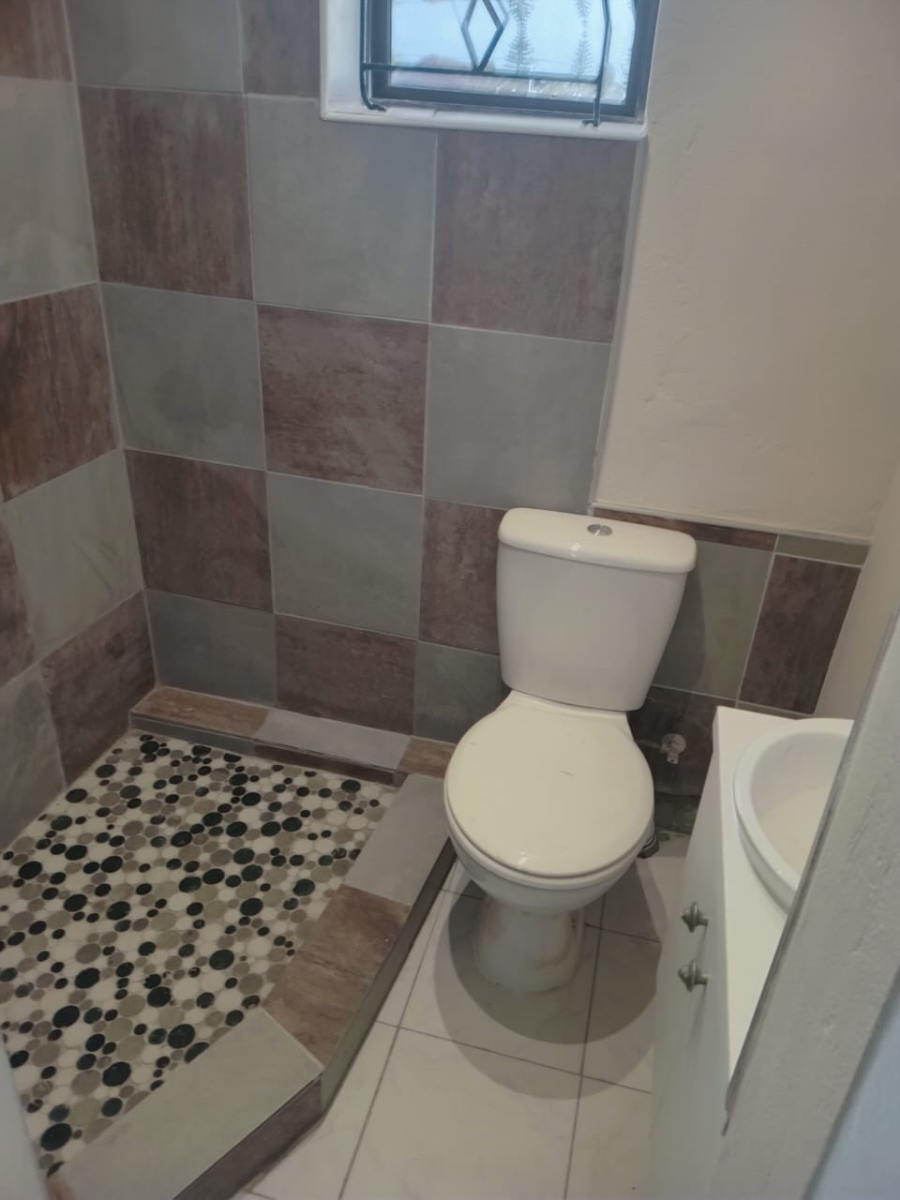 To Let 1 Bedroom Property for Rent in Plumstead Western Cape
